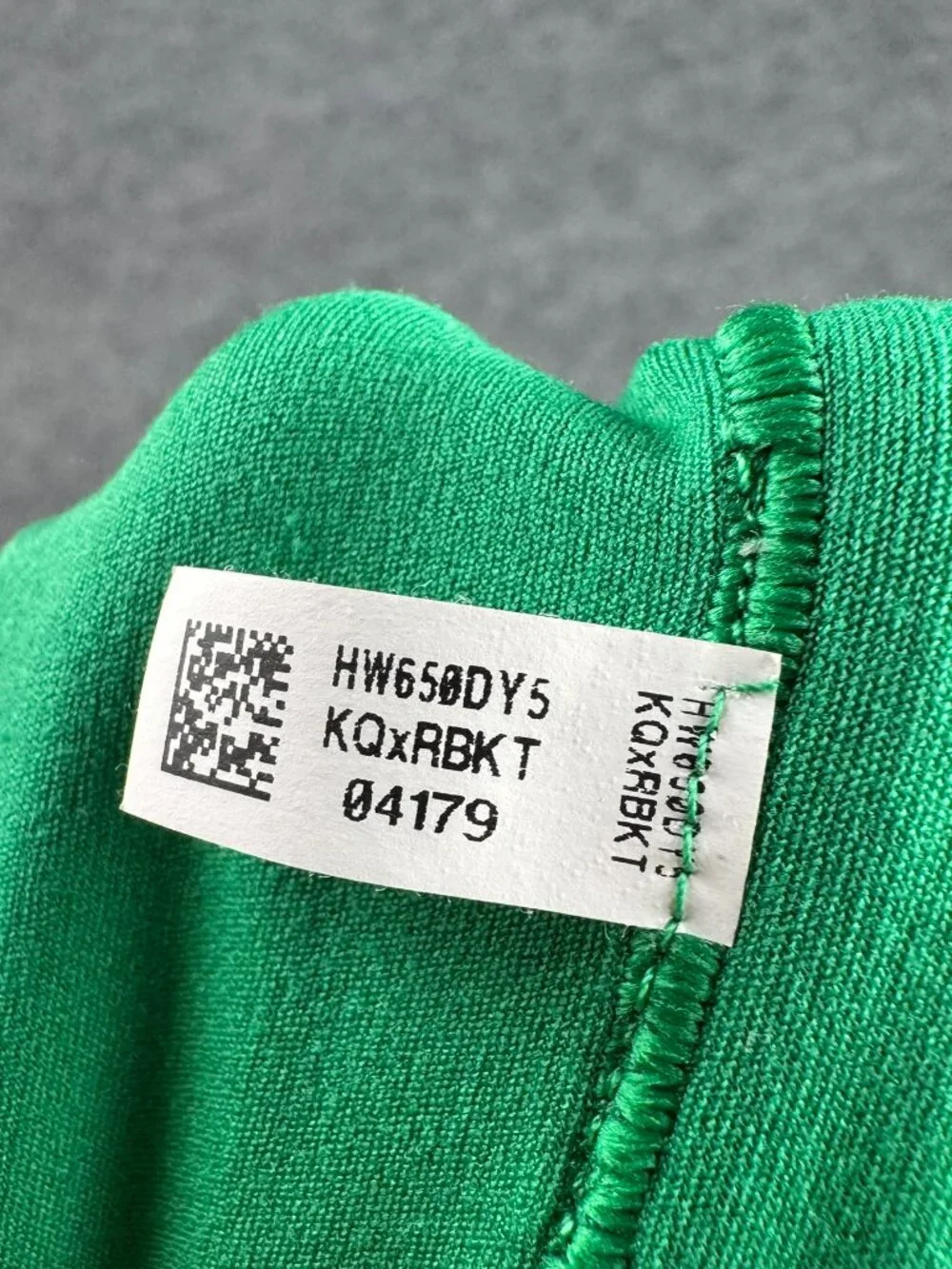 OFFLINE by Aerie Real Me Stretchable Fabric Long Sleeve Keyhole Crop Top Green S